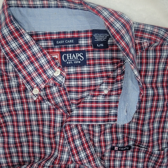 Chaps Ralph Lauren Red and Blue Casual Button Down Shirt - Picture 2 of 2